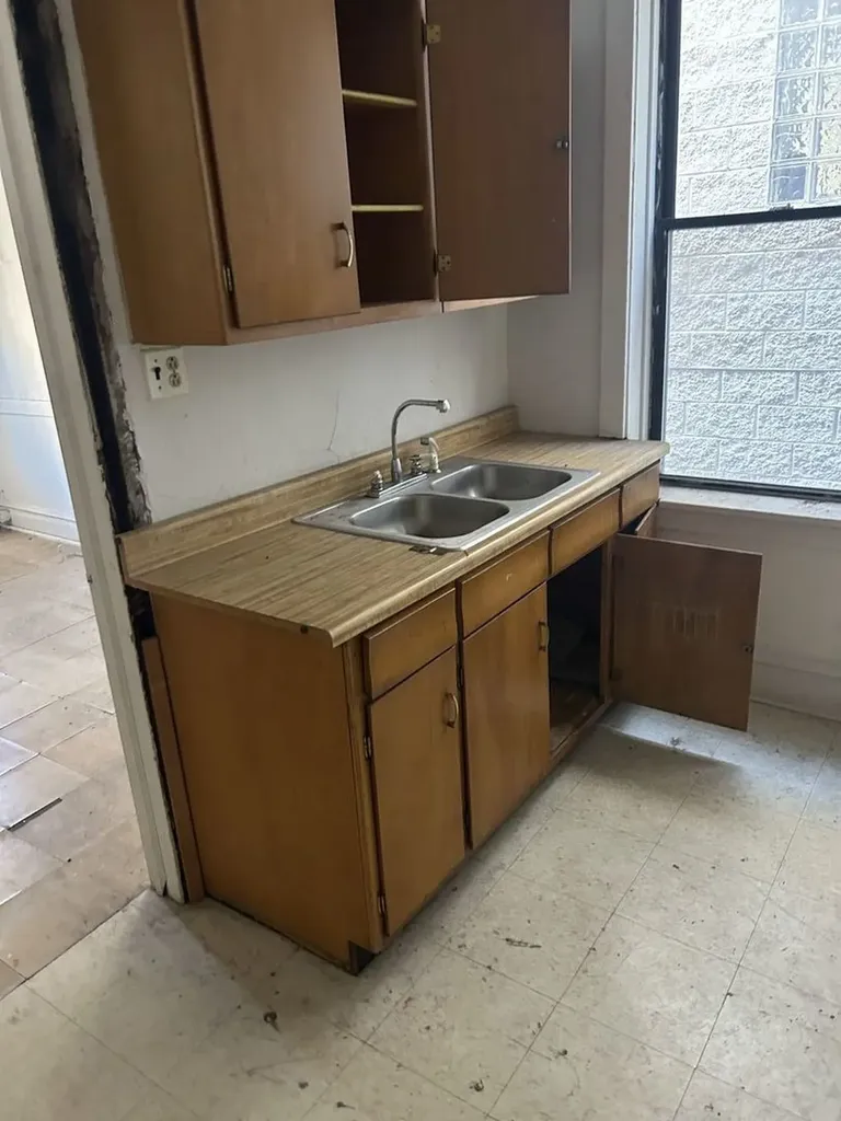 1114 West Polk Street Chicago IL 60607