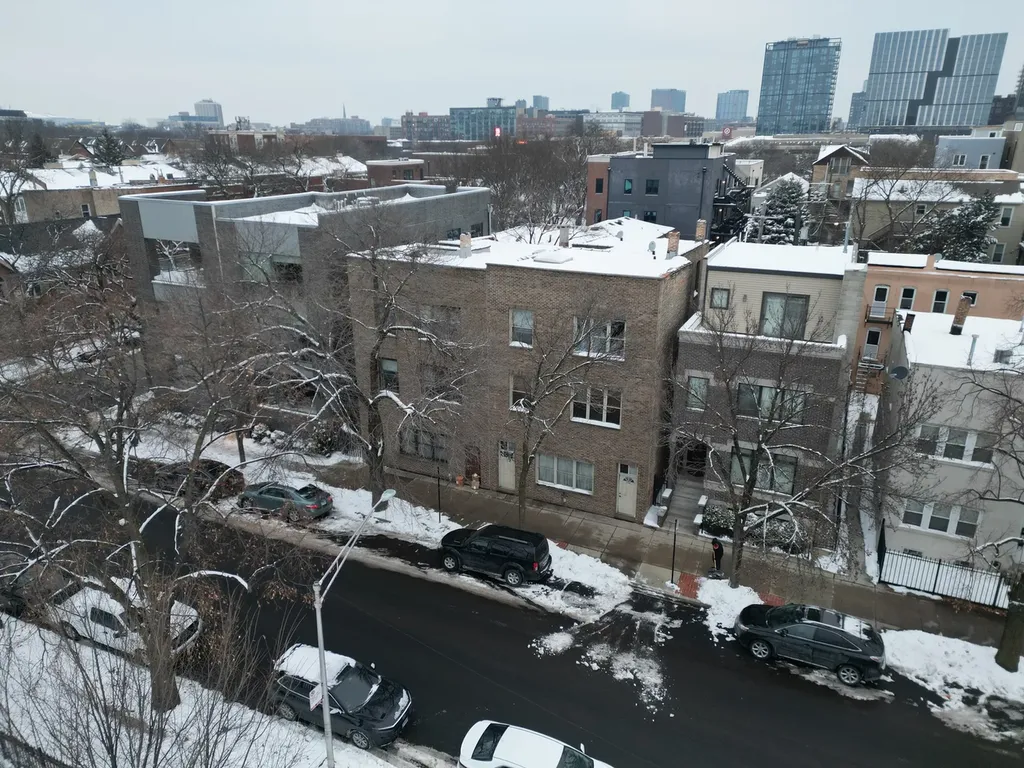 1114 West Polk Street Chicago IL 60607