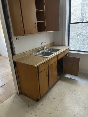 1114 West Polk Street Chicago IL 60607