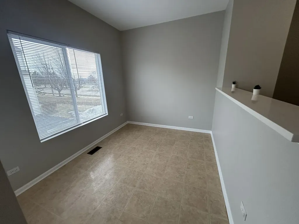 103 Enclave Circle Bolingbrook IL 60440