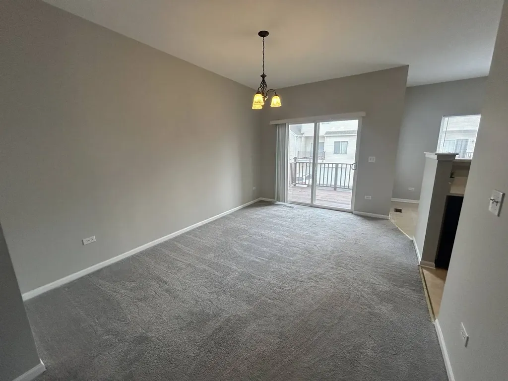 103 Enclave Circle Bolingbrook IL 60440