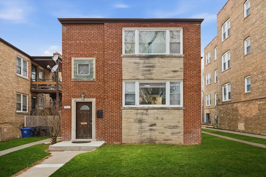 1321 Brummel Street Evanston IL 60202