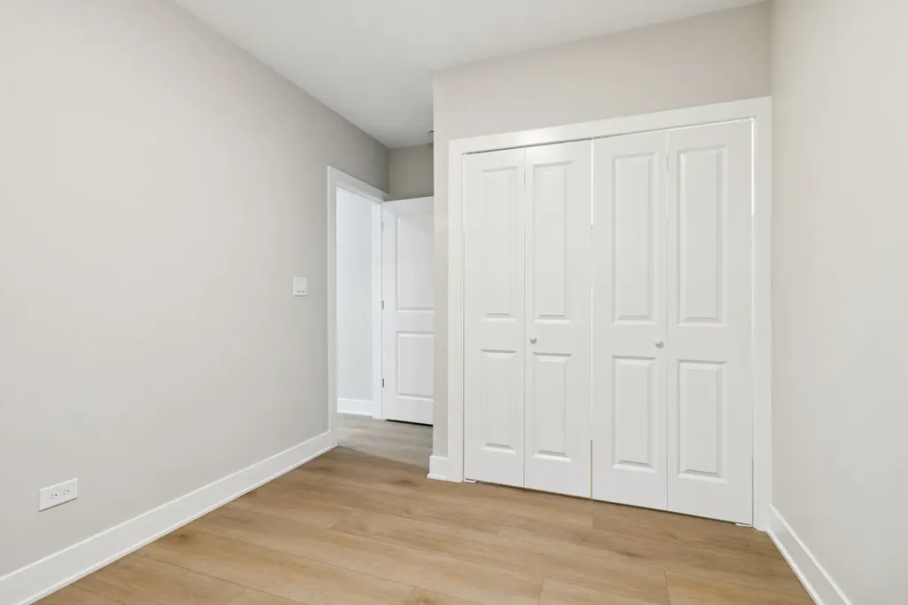 302 Hughes Avenue Lockport IL 60441