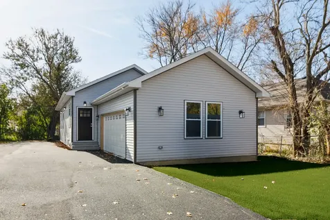302 Hughes Avenue Lockport IL 60441