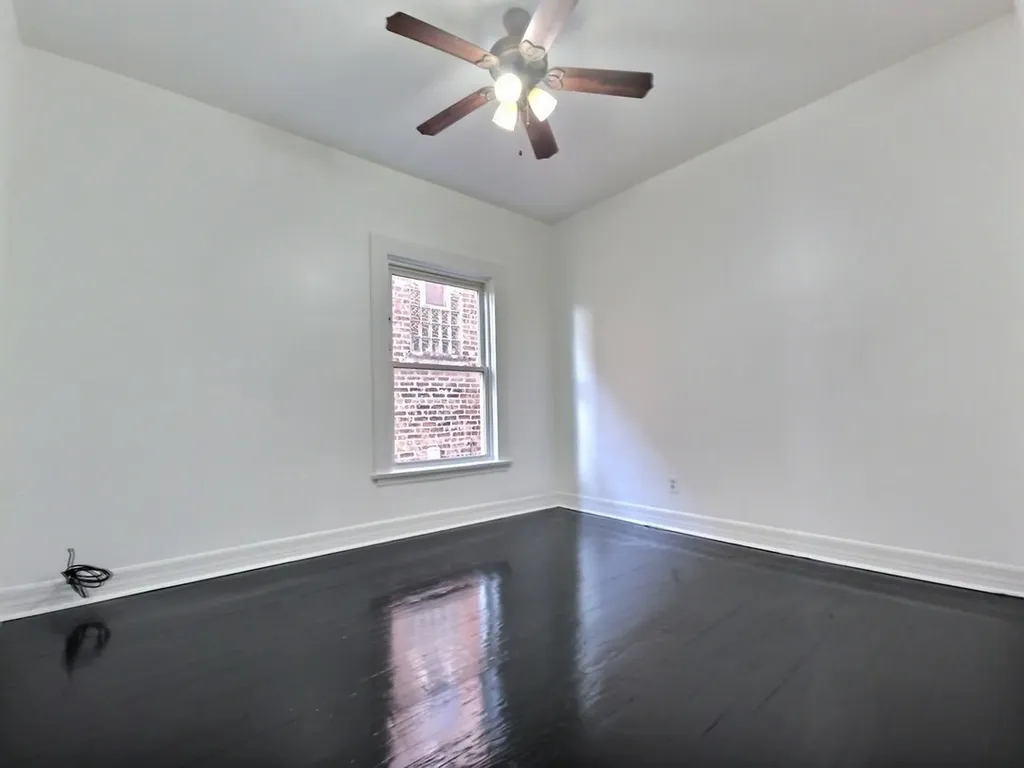 3929 West Van Buren Street Chicago IL 60624