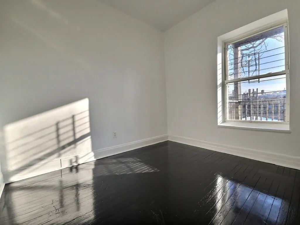 3929 West Van Buren Street Chicago IL 60624