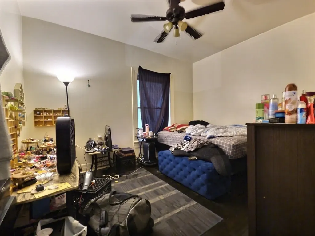 3929 West Van Buren Street Chicago IL 60624