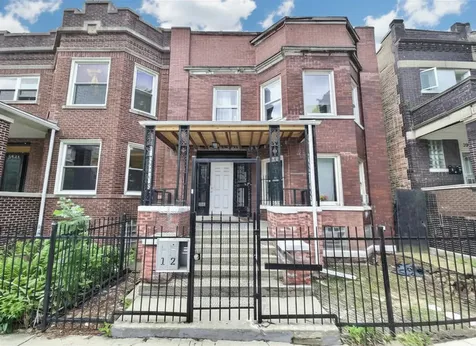 3929 West Van Buren Street Chicago IL 60624