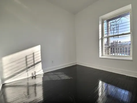 3929 West Van Buren Street Chicago IL 60624
