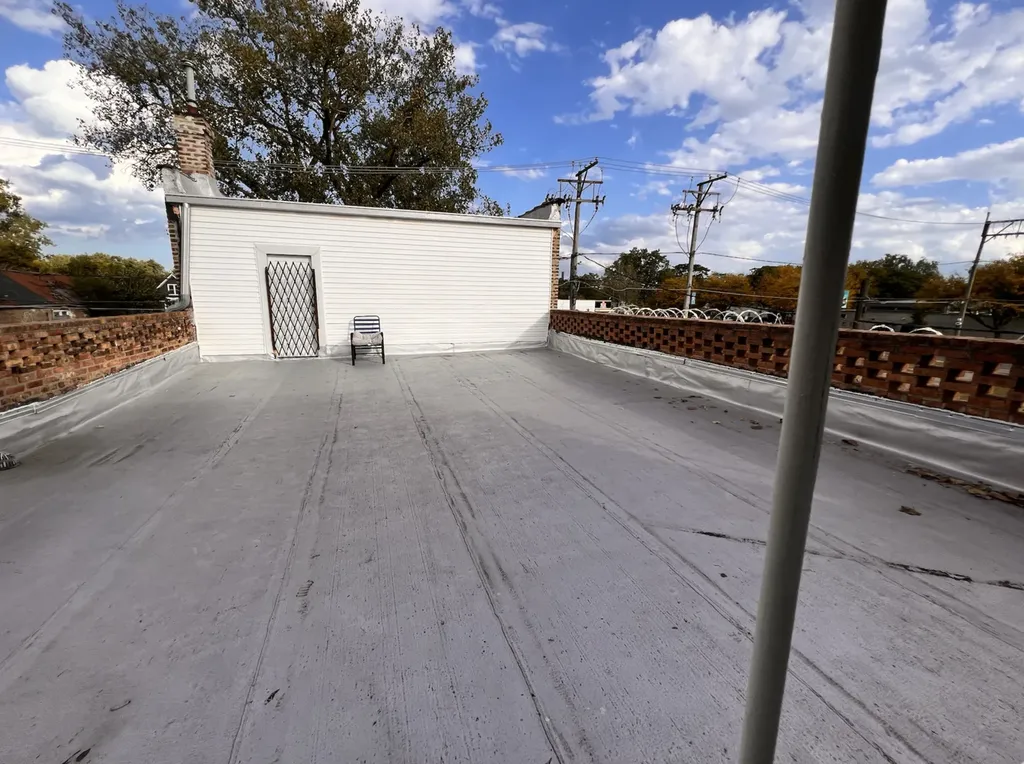 6843 South Racine Avenue Chicago IL 60636