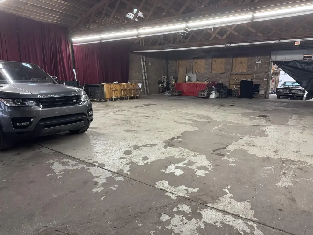 4519 West Lake Street Chicago IL 60624