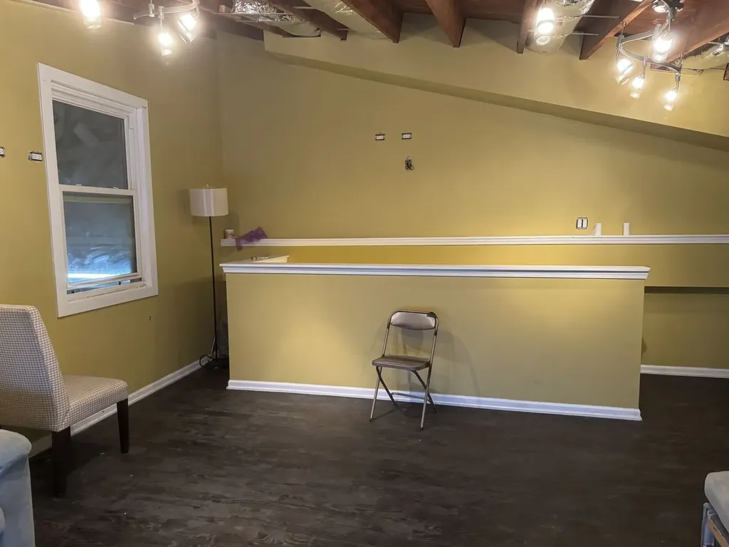 4519 West Lake Street Chicago IL 60624