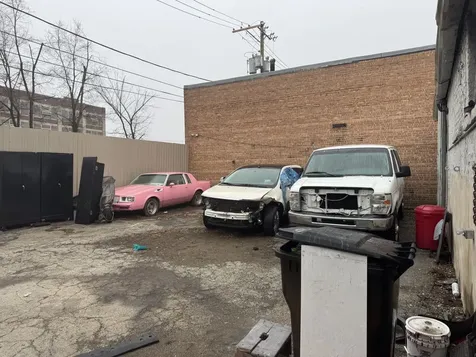 4519 West Lake Street Chicago IL 60624