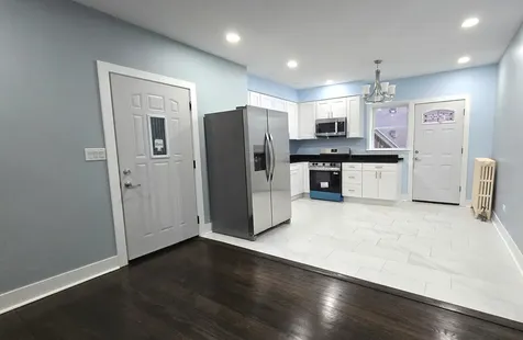 3051 North Austin Avenue Chicago IL 60634