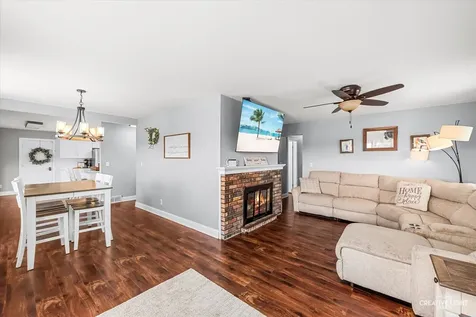 210 Georgeanna Street Yorkville IL 60560