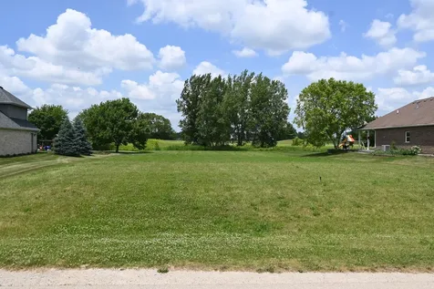 3900 West Nettle Creek Drive Morris IL 60450