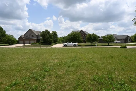 3900 West Nettle Creek Drive Morris IL 60450