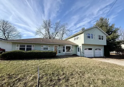 301 South Walnut Street Clinton IL 61727