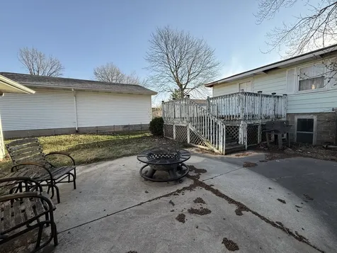 301 South Walnut Street Clinton IL 61727
