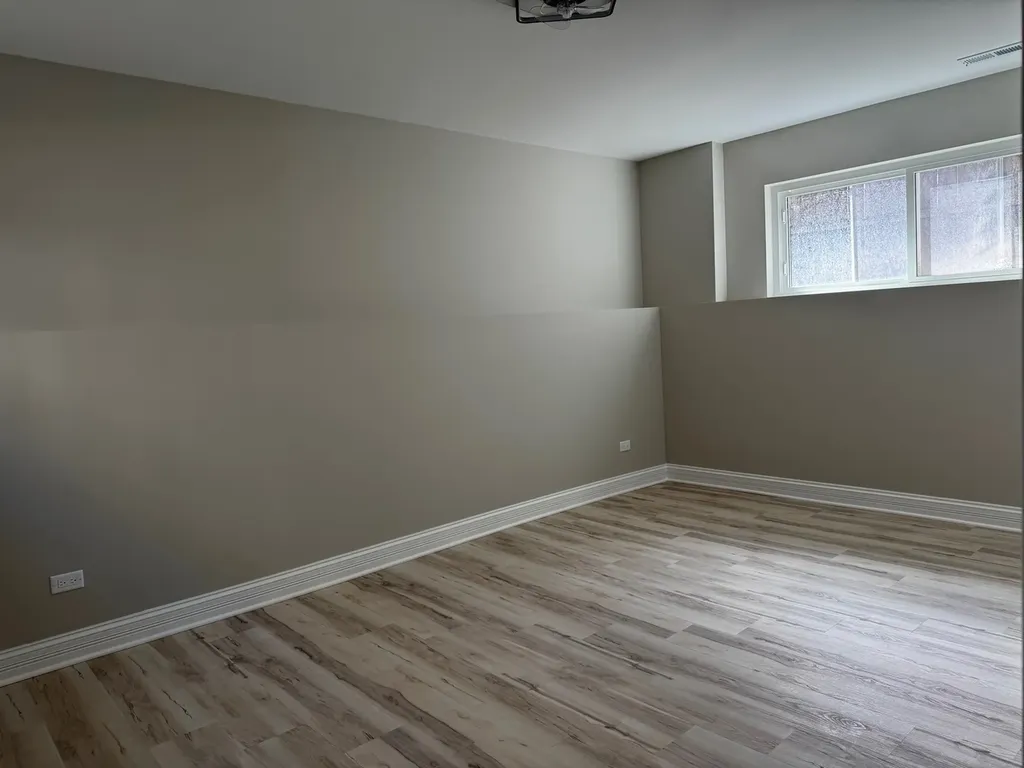 5027 South Indiana Avenue Chicago IL 60615