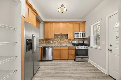 1118 South 7th Avenue Maywood IL 60153