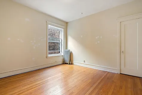 5126 South Greenwood Avenue Chicago IL 60615