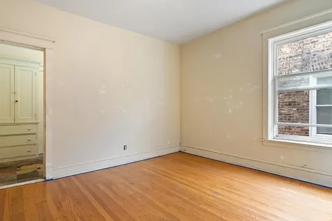 5126 South Greenwood Avenue Chicago IL 60615