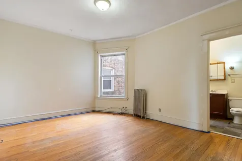 5126 South Greenwood Avenue Chicago IL 60615
