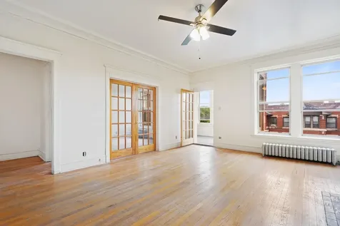 5126 South Greenwood Avenue Chicago IL 60615