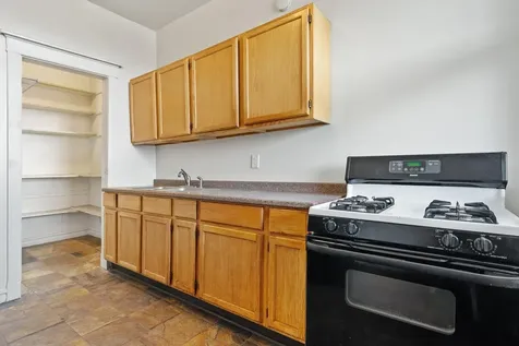 5126 South Greenwood Avenue Chicago IL 60615