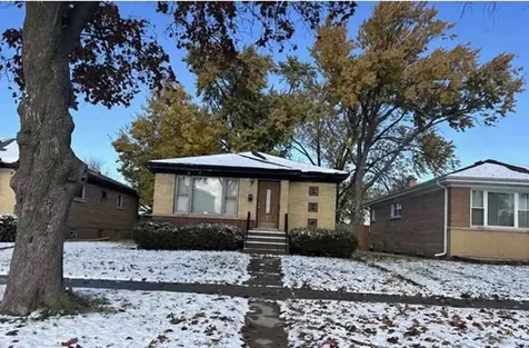 3607 Monroe Street Bellwood IL 60104