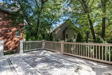 28635 North Thorngate Drive Ivanhoe IL 60060