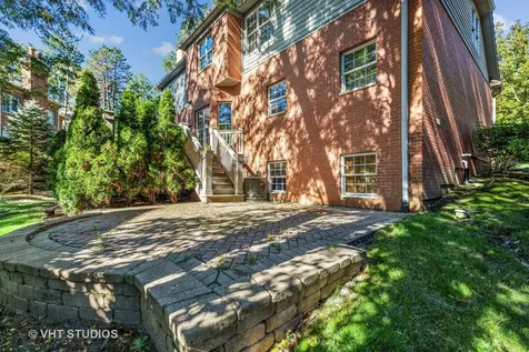28635 North Thorngate Drive Ivanhoe IL 60060
