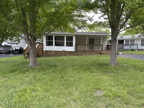 2795 East 28th Lot 175 Road Seneca IL 61360