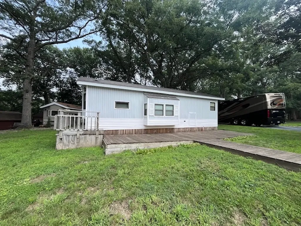 2795 East 28th Lot 232 Road Seneca IL 61360
