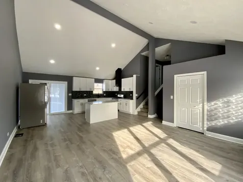 4014 Ridge Road Zion IL 60099