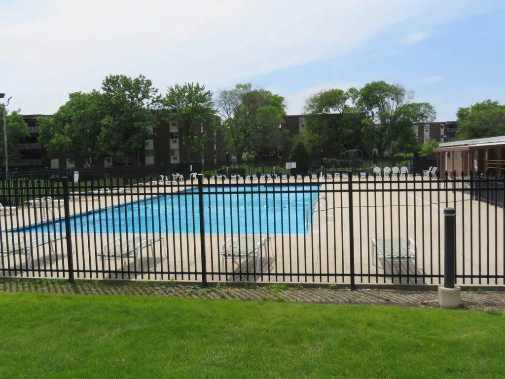 1311 South Finley Road Lombard IL 60148