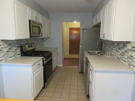 1311 South Finley Road Lombard IL 60148
