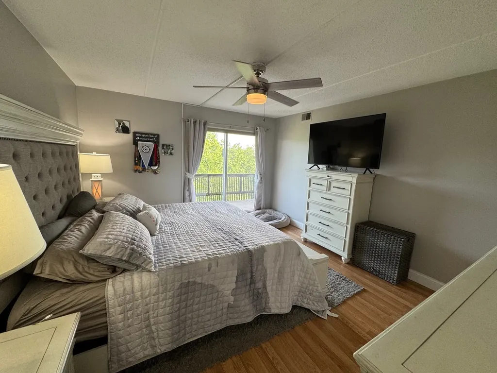 500 Redondo Drive Downers Grove IL 60516