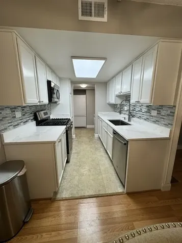 500 Redondo Drive Downers Grove IL 60516