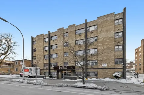 7854 South South Shore Drive Chicago IL 60649