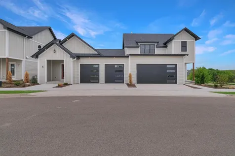 3 Beech Tree Place Ottawa IL 61350
