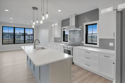3 Beech Tree Place Ottawa IL 61350