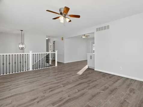 105 West Oak Street Coal City IL 60416