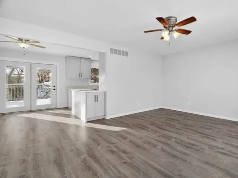 105 West Oak Street Coal City IL 60416