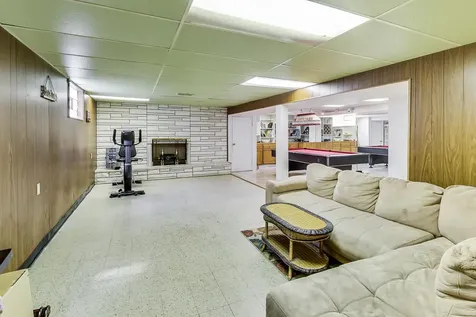 15722 Ellis Avenue Dolton IL 60419