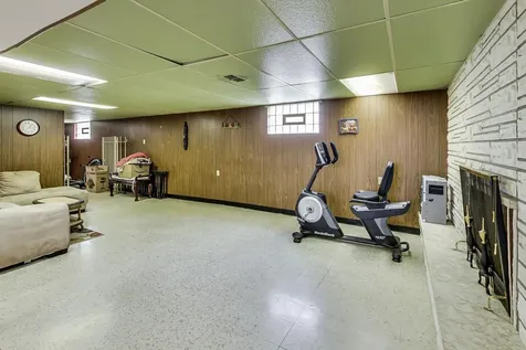 15722 Ellis Avenue Dolton IL 60419