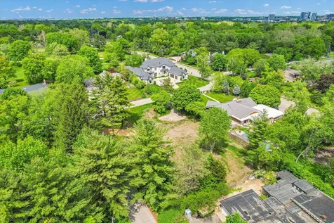 21 Greencroft Drive Champaign IL 61821