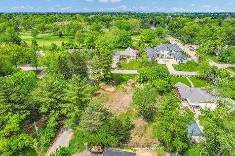 21 Greencroft Drive Champaign IL 61821