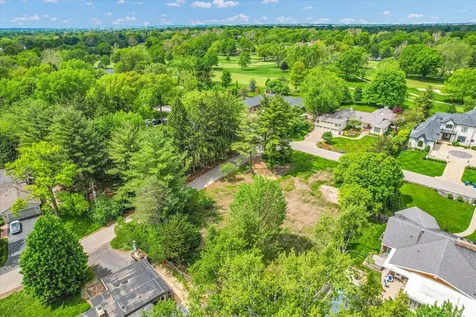 21 Greencroft Drive Champaign IL 61821